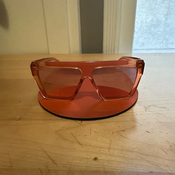 Quay BASE LINE mirror lens sunglasses - Picture 3 of 3